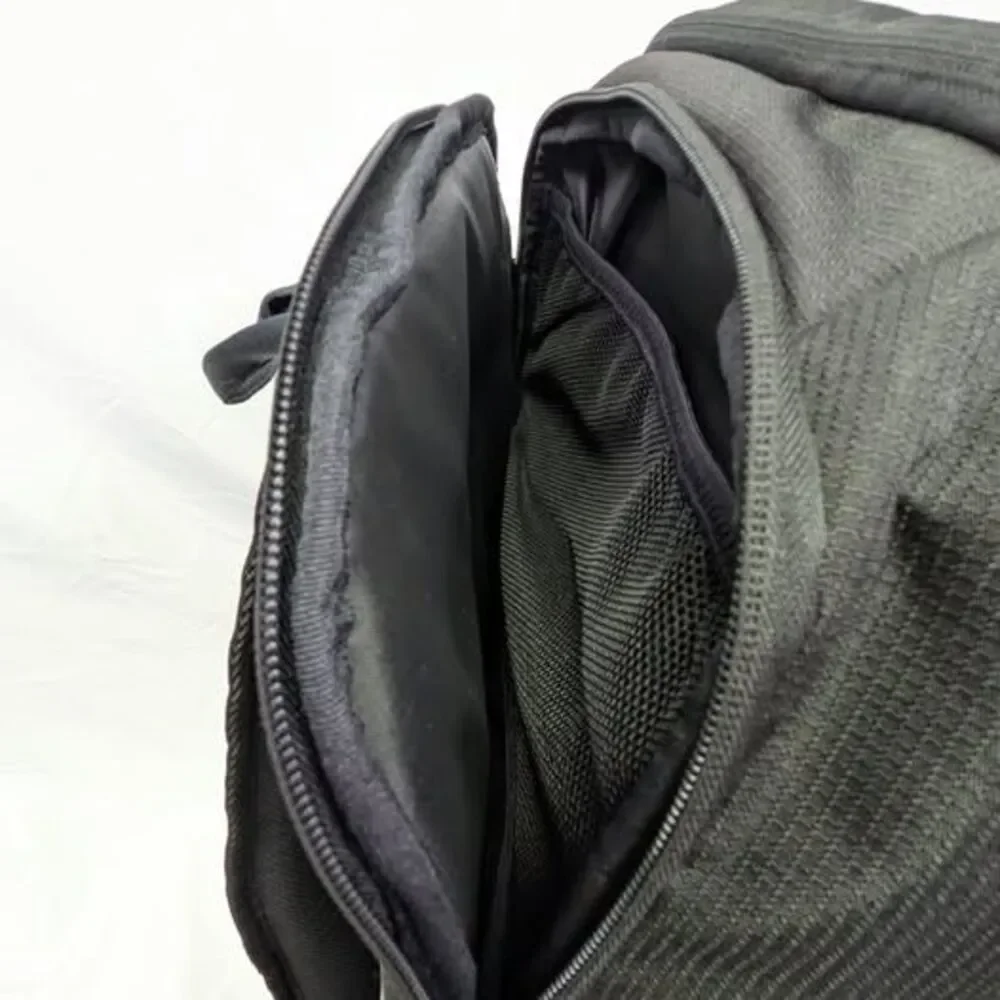 DSG (Dick's Sporting Goods) Backpack Black Large 28L Sports School All Purpose